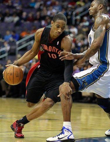 34岁奥斯卡因心脏问题宣布退役（因心脏状况，34岁奥斯卡宣布结束职业生涯）