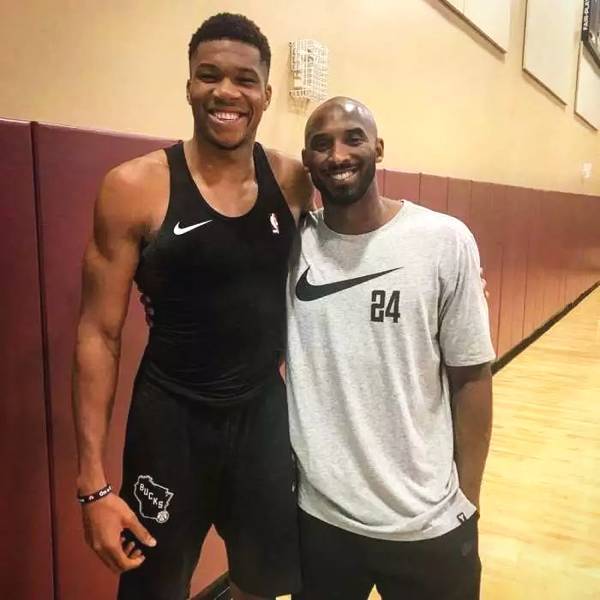 独行侠近6战取得5胜闯入附加赛区，待欧文回归可强势搅局？（独行侠近6场5胜挤进附加区，欧文复出能否搅动格局？）