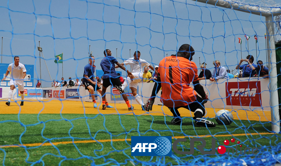 第103球！哈兰德英超进球数追平C罗，所需场次少122场（哈兰德收获英超第103球：追平C罗进球数，少踢122场完成）